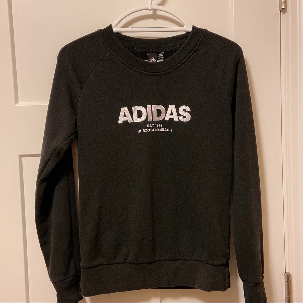 Adidas women's sweatshirt